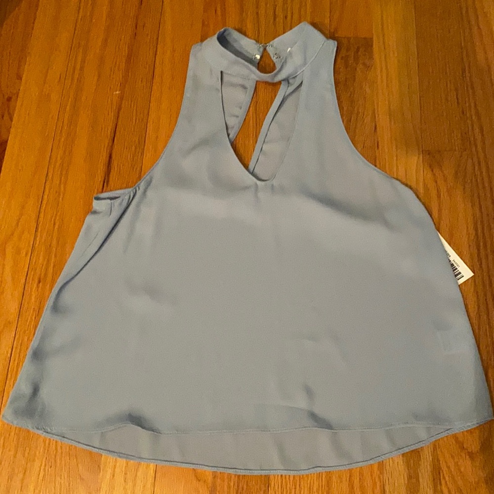 Keyhole cropped top